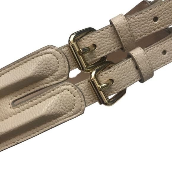 BCBGMAXAZRIA Double Buckle Faux Leather Statement Waist Belt Size M Beige Cream - Picture 6 of 9